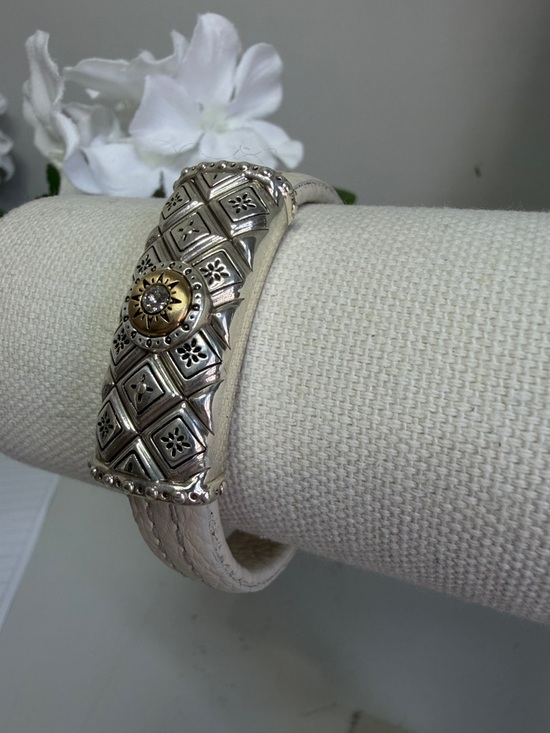Jewelry - Brighton Silver and Gold Detailed Leather Cuff Bracelet - Women Jewelry NWT